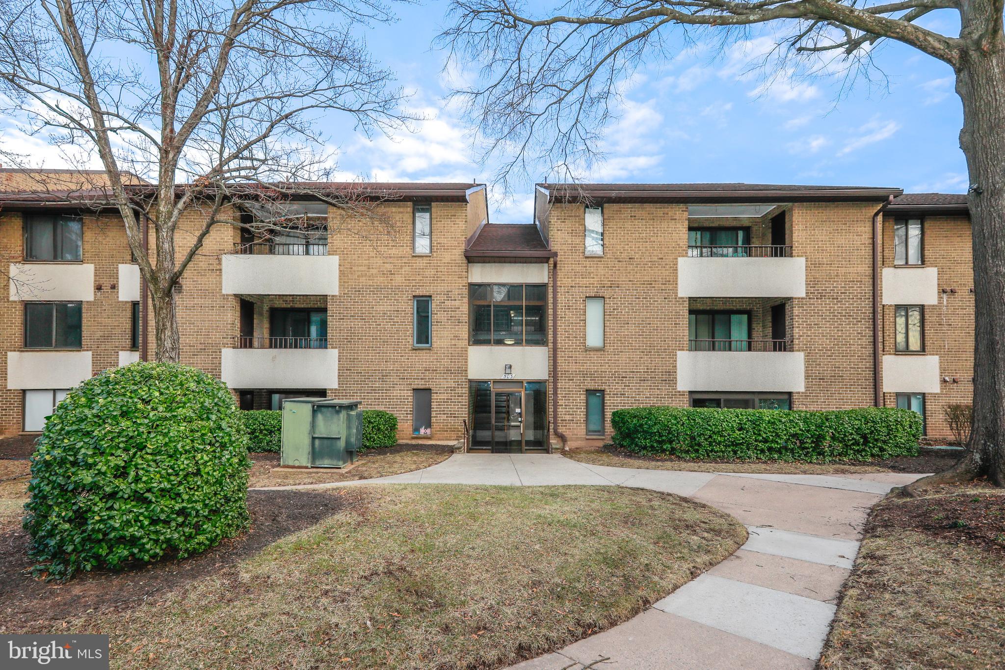 JEFFERSON MEWS - Residential