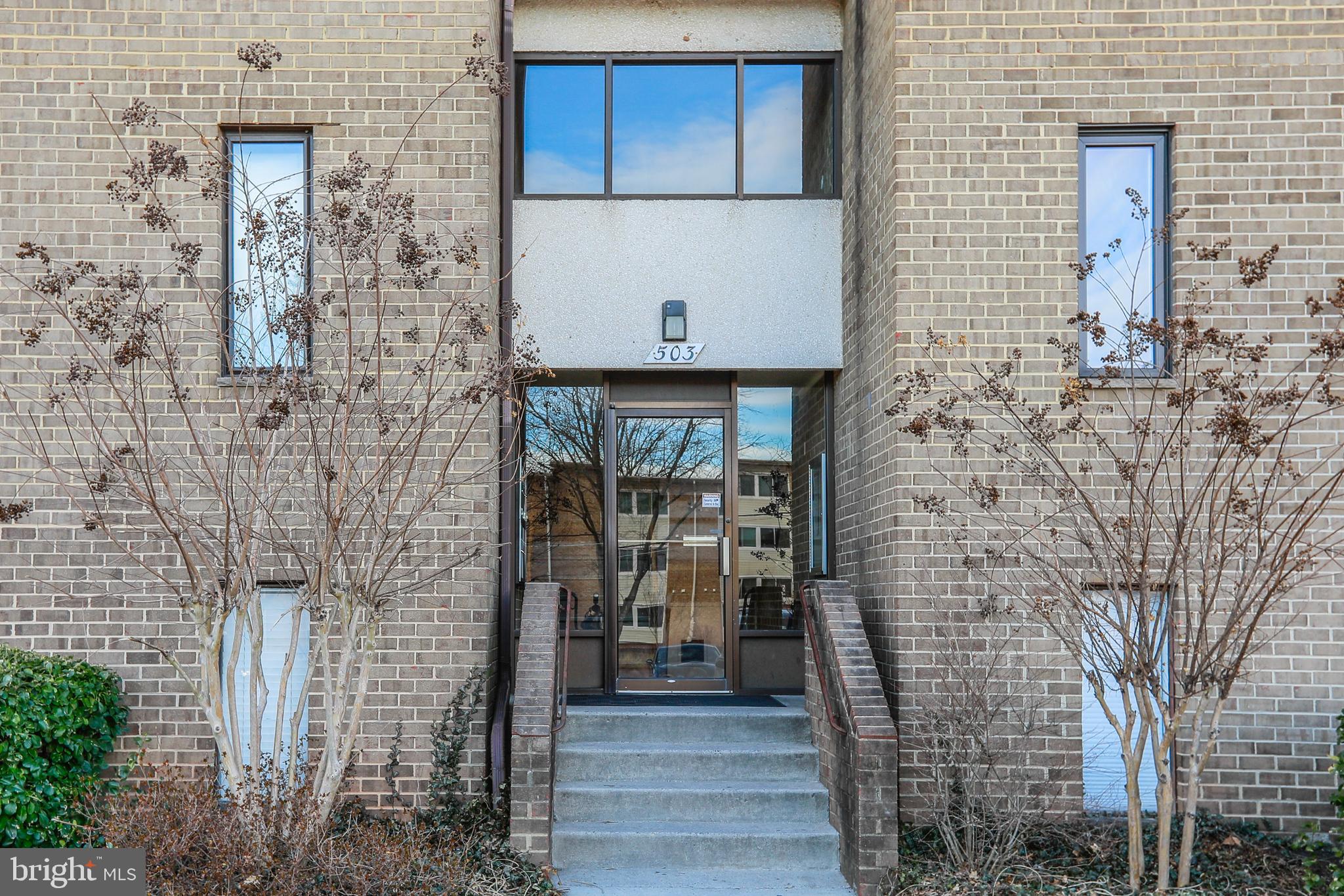 JEFFERSON MEWS - Residential