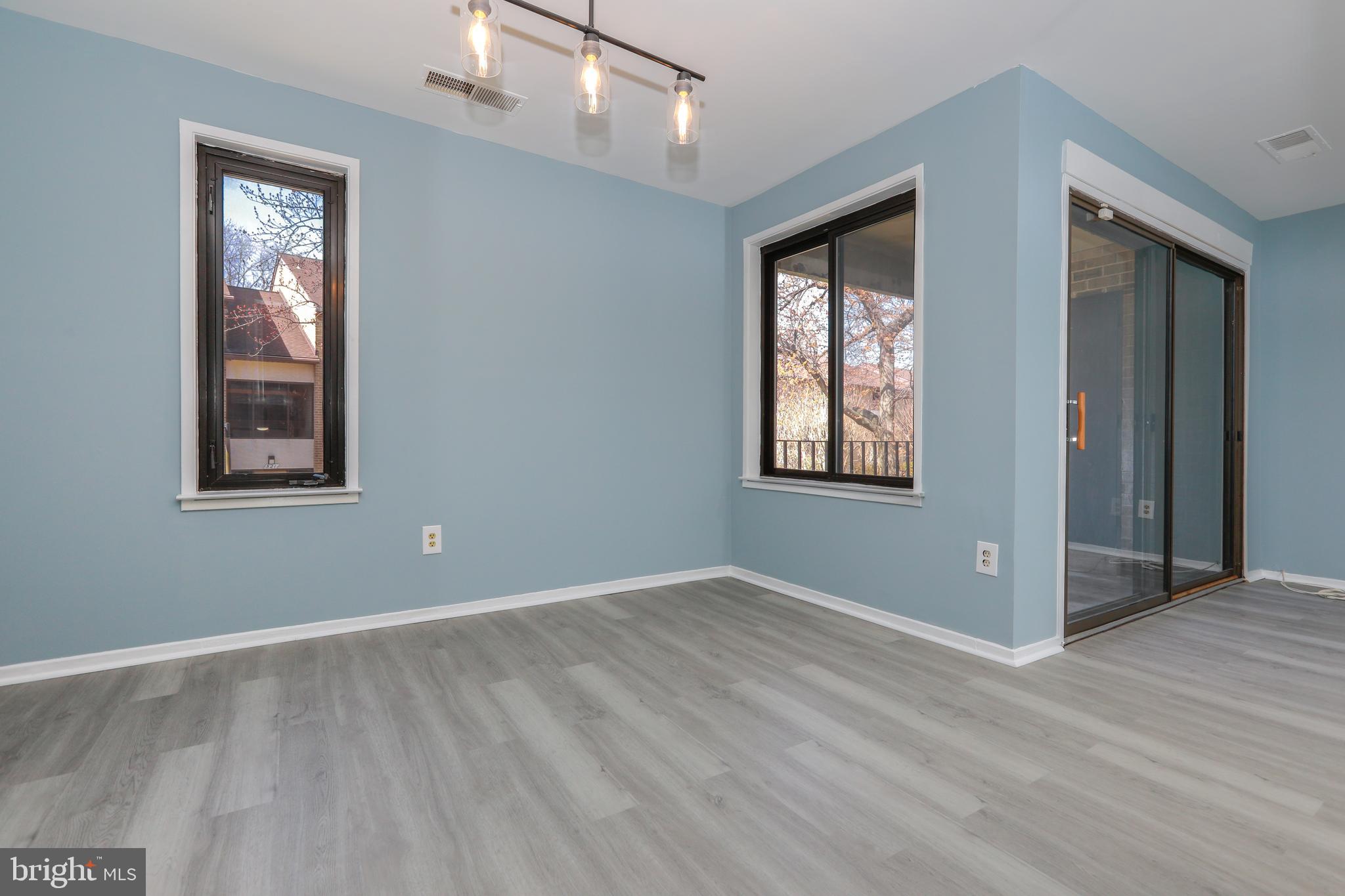 JEFFERSON MEWS - Residential