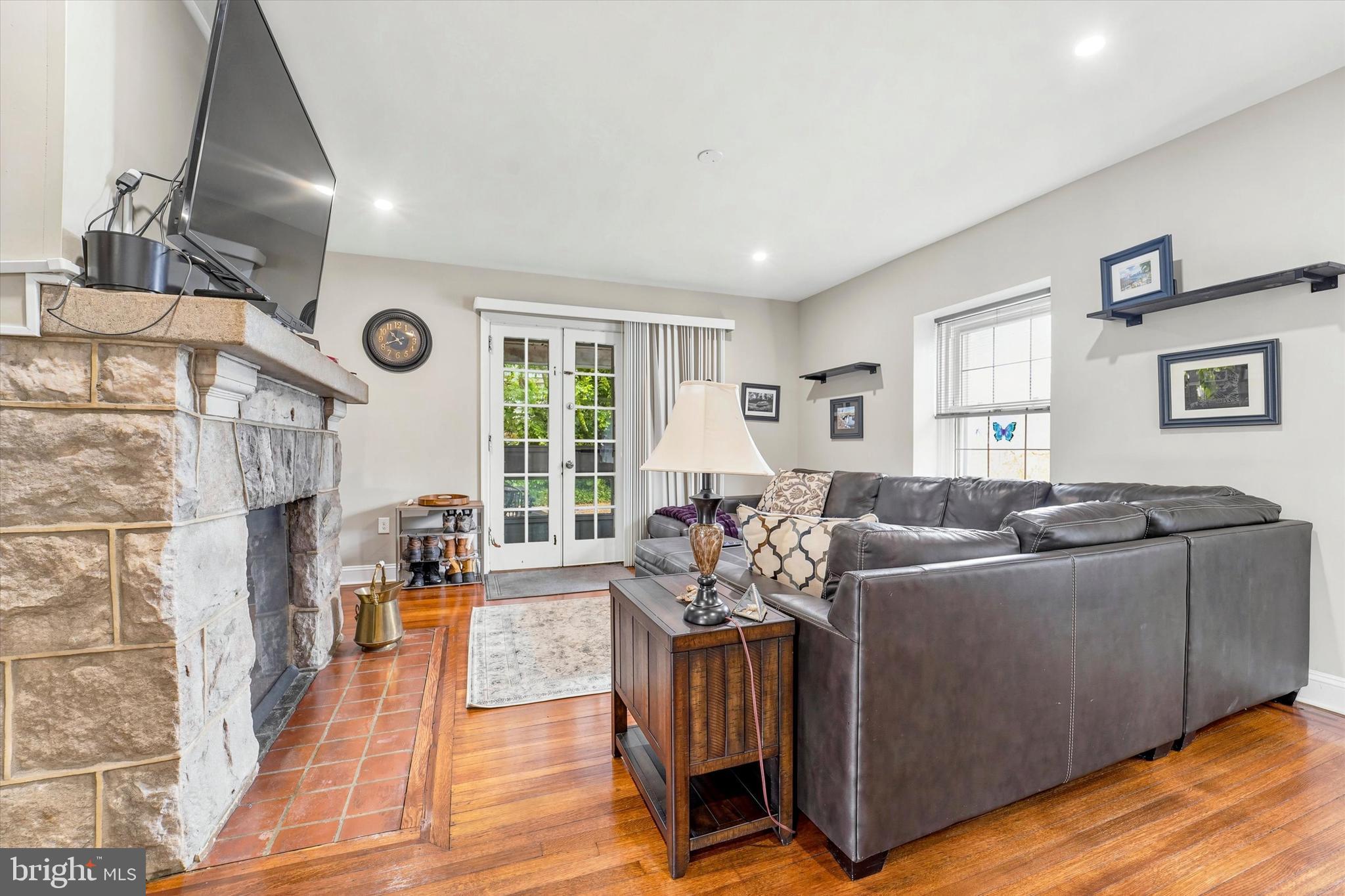 DREXEL HILL - Residential