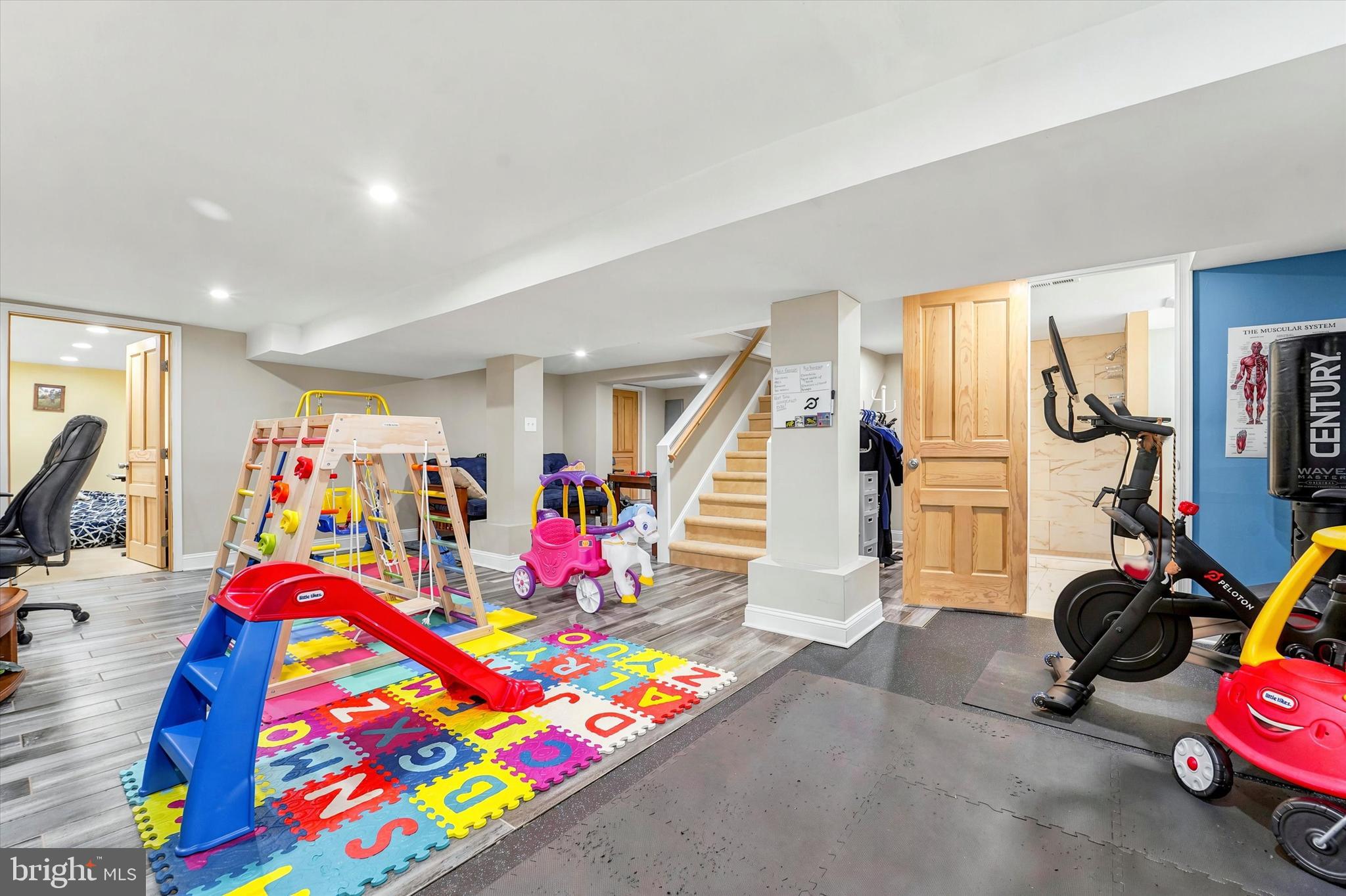 DREXEL HILL - Residential