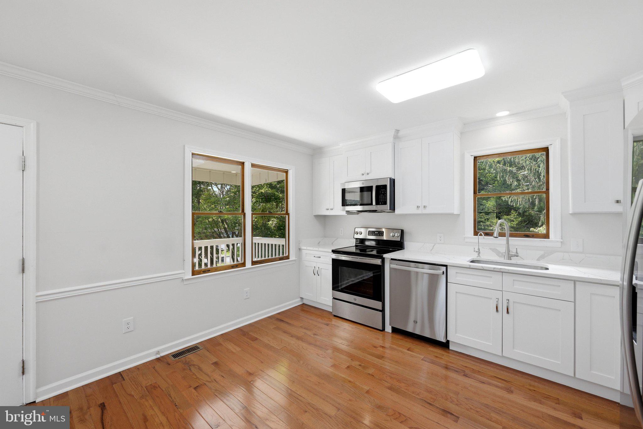 SKYLAND ESTATES - Residential