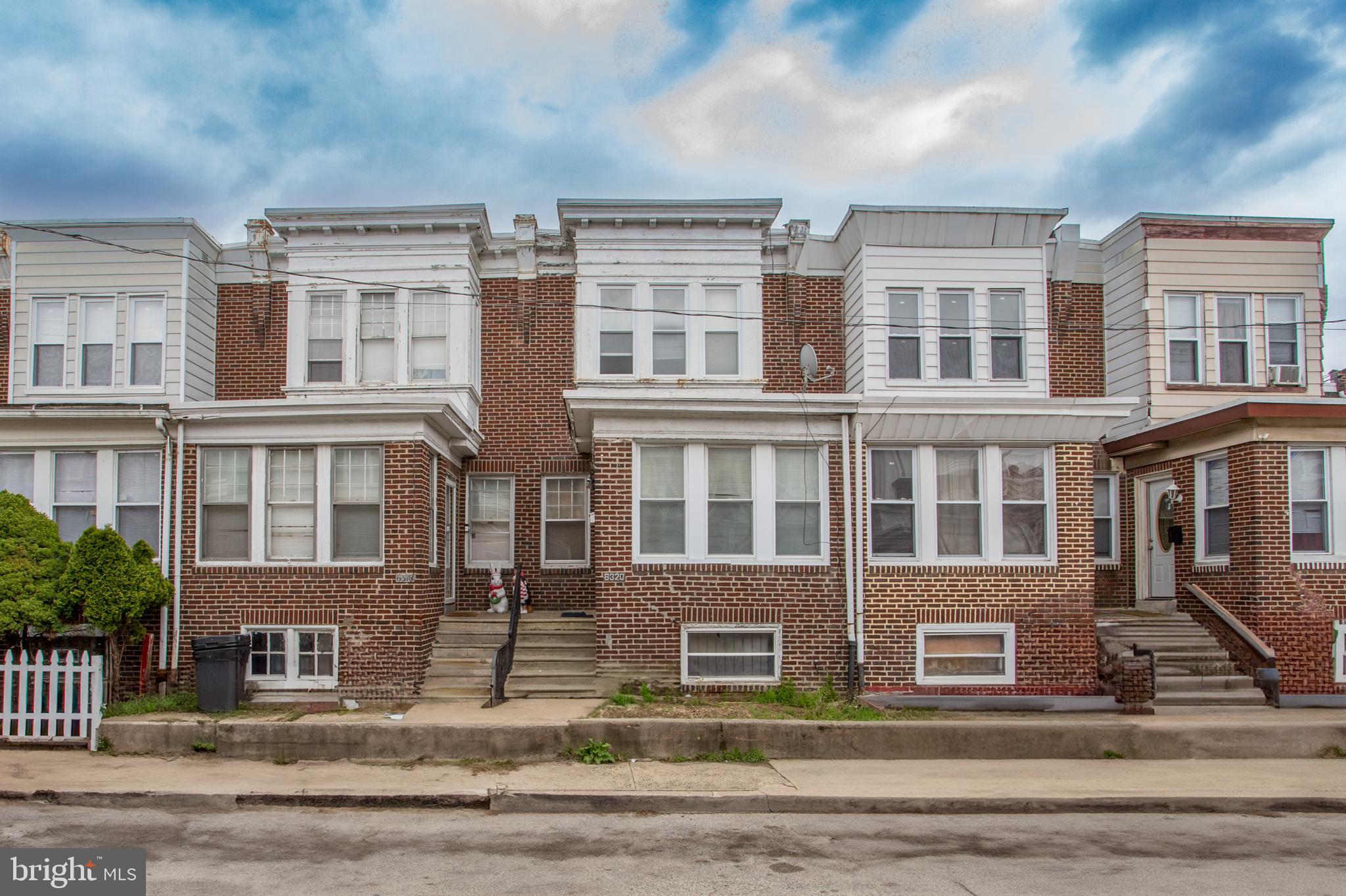 PHILADELPHIA (SOUTHWEST) - Residential