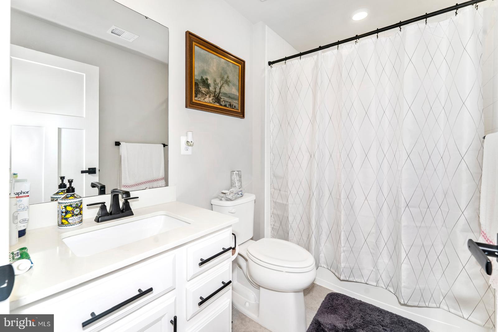 LAKE LINGANORE OAKDALE - Residential