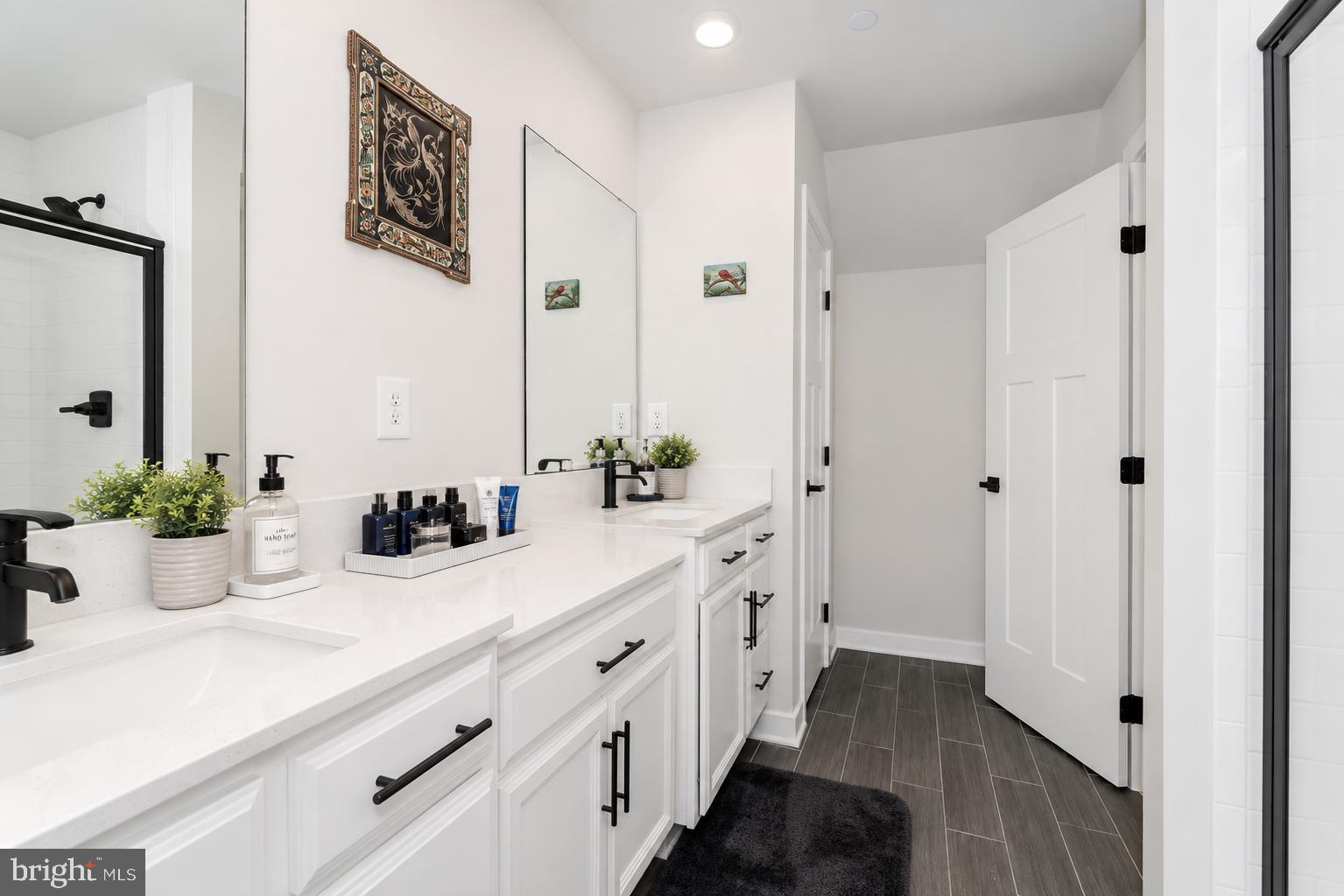 LAKE LINGANORE OAKDALE - Residential