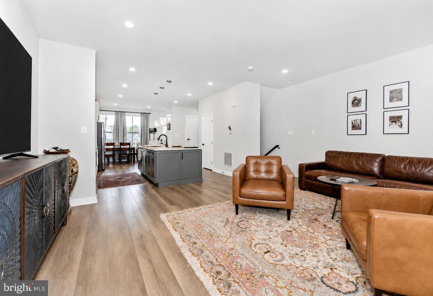 LAKE LINGANORE OAKDALE - Residential