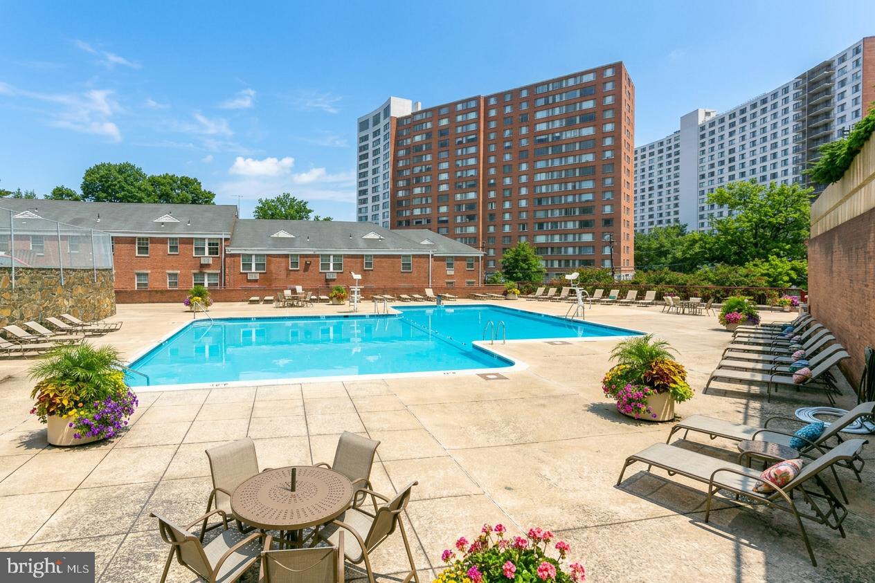 MICA AT SILVER SPRING METRO - Residential