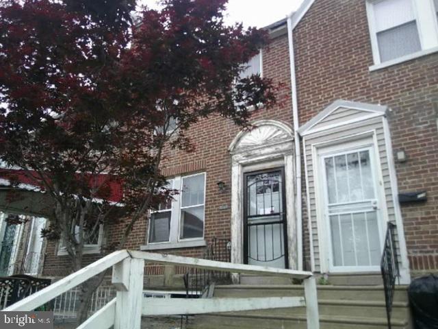 WEST OAK LANE - Residential