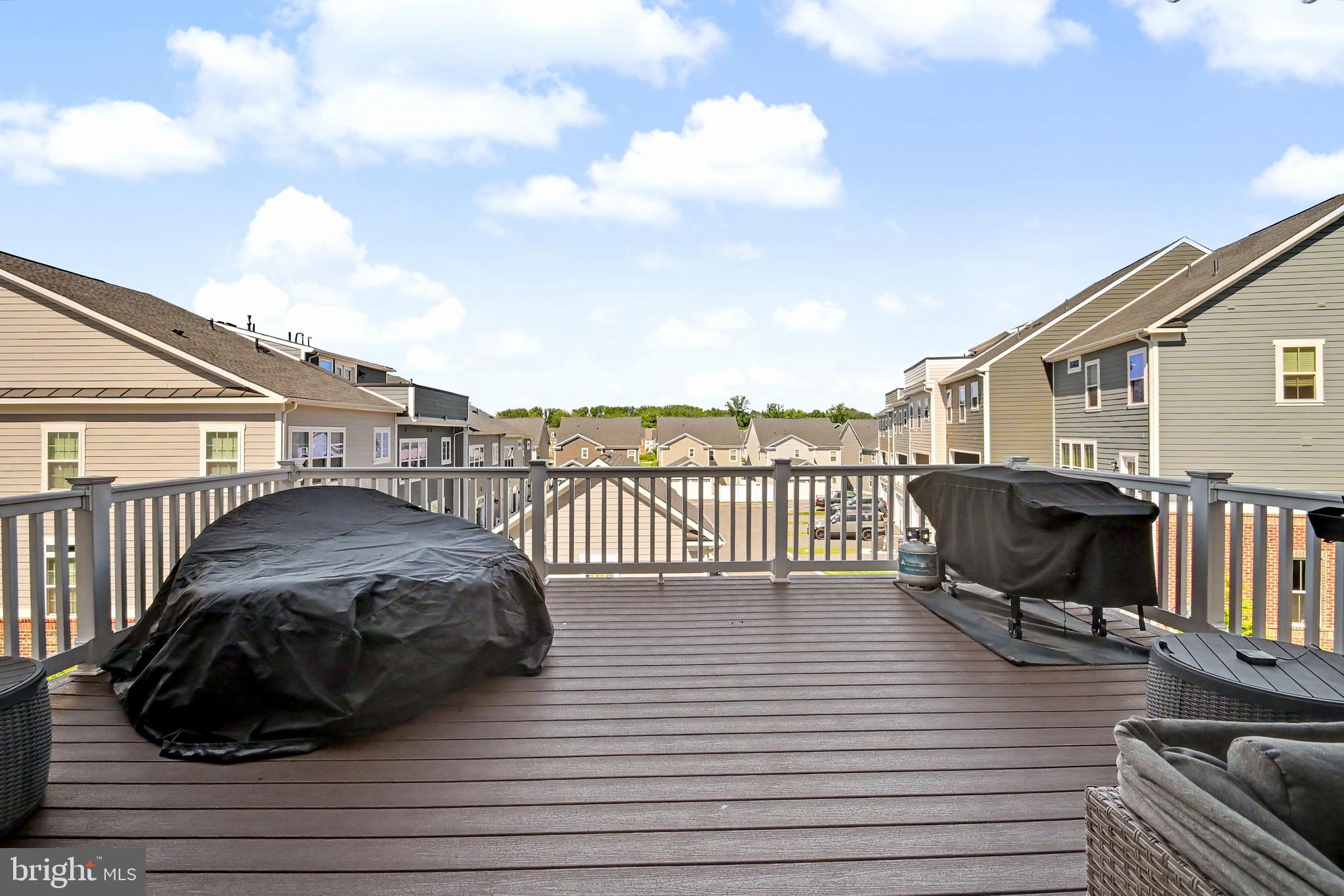 GREENLEIGH AT CROSSROADS - Residential