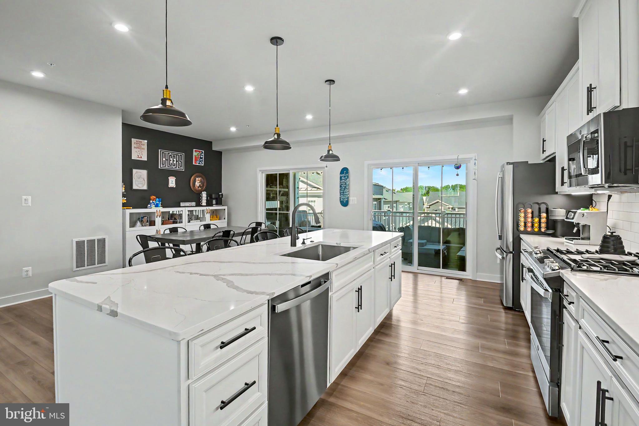 GREENLEIGH AT CROSSROADS - Residential
