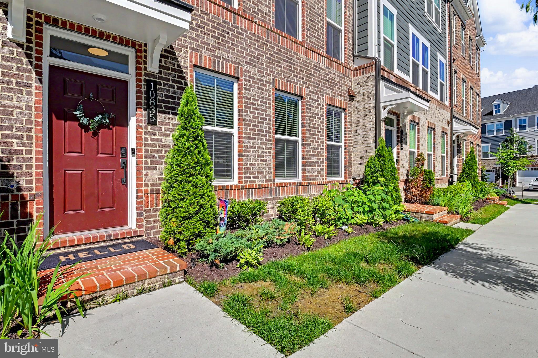 GREENLEIGH AT CROSSROADS - Residential