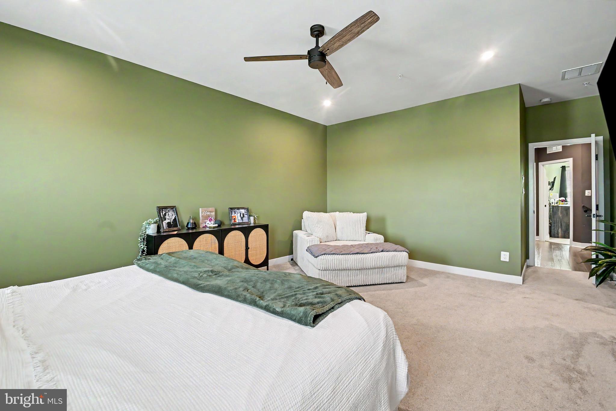 GREENLEIGH AT CROSSROADS - Residential