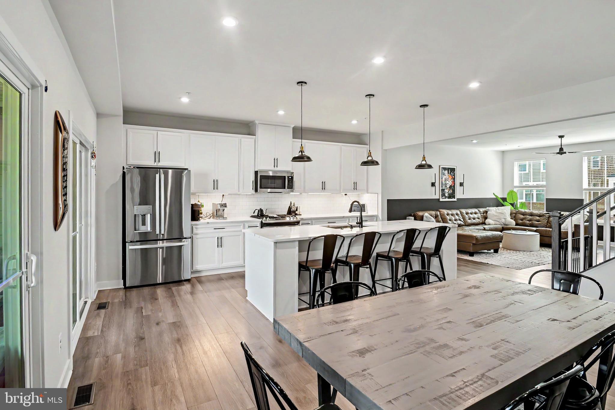 GREENLEIGH AT CROSSROADS - Residential