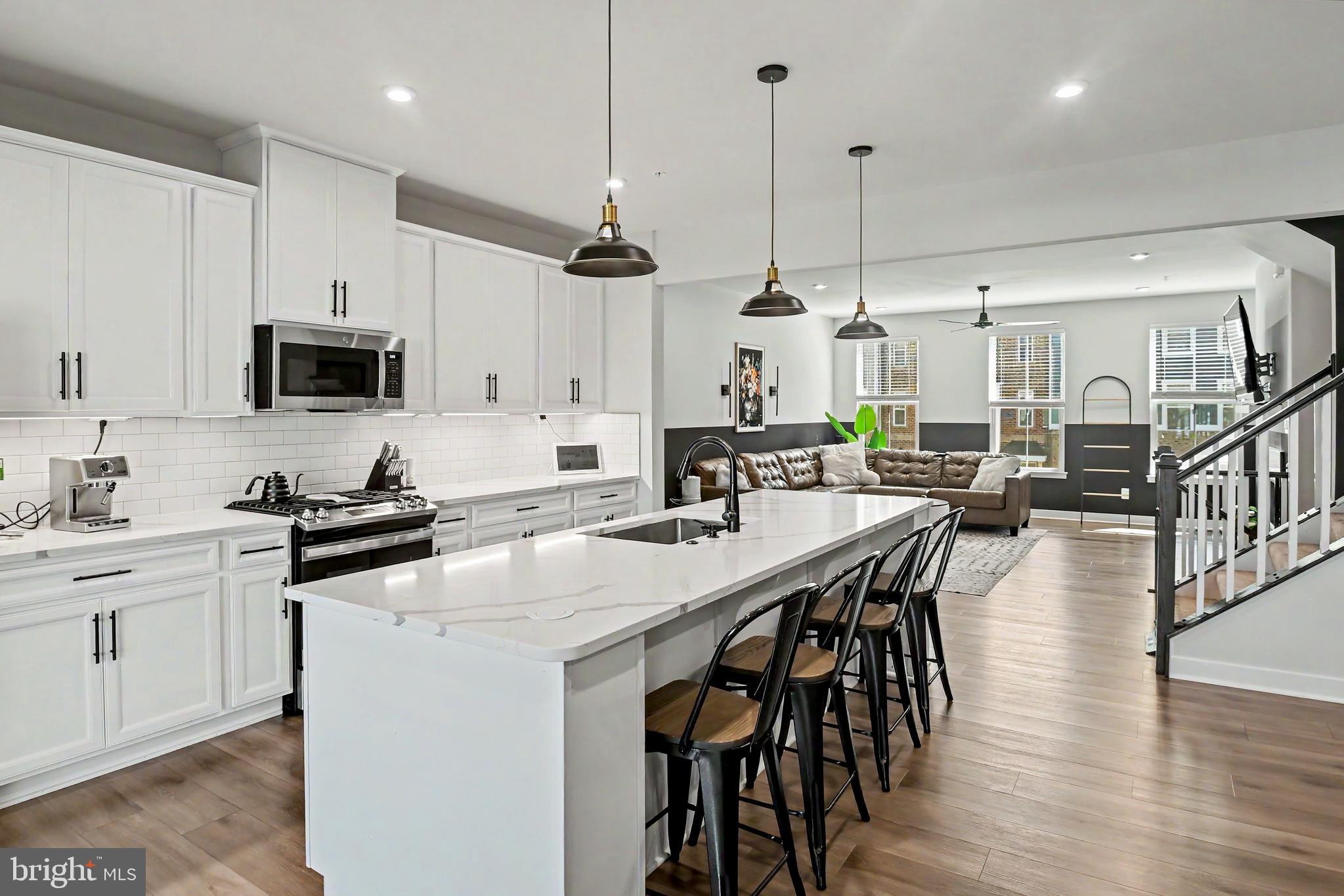 GREENLEIGH AT CROSSROADS - Residential