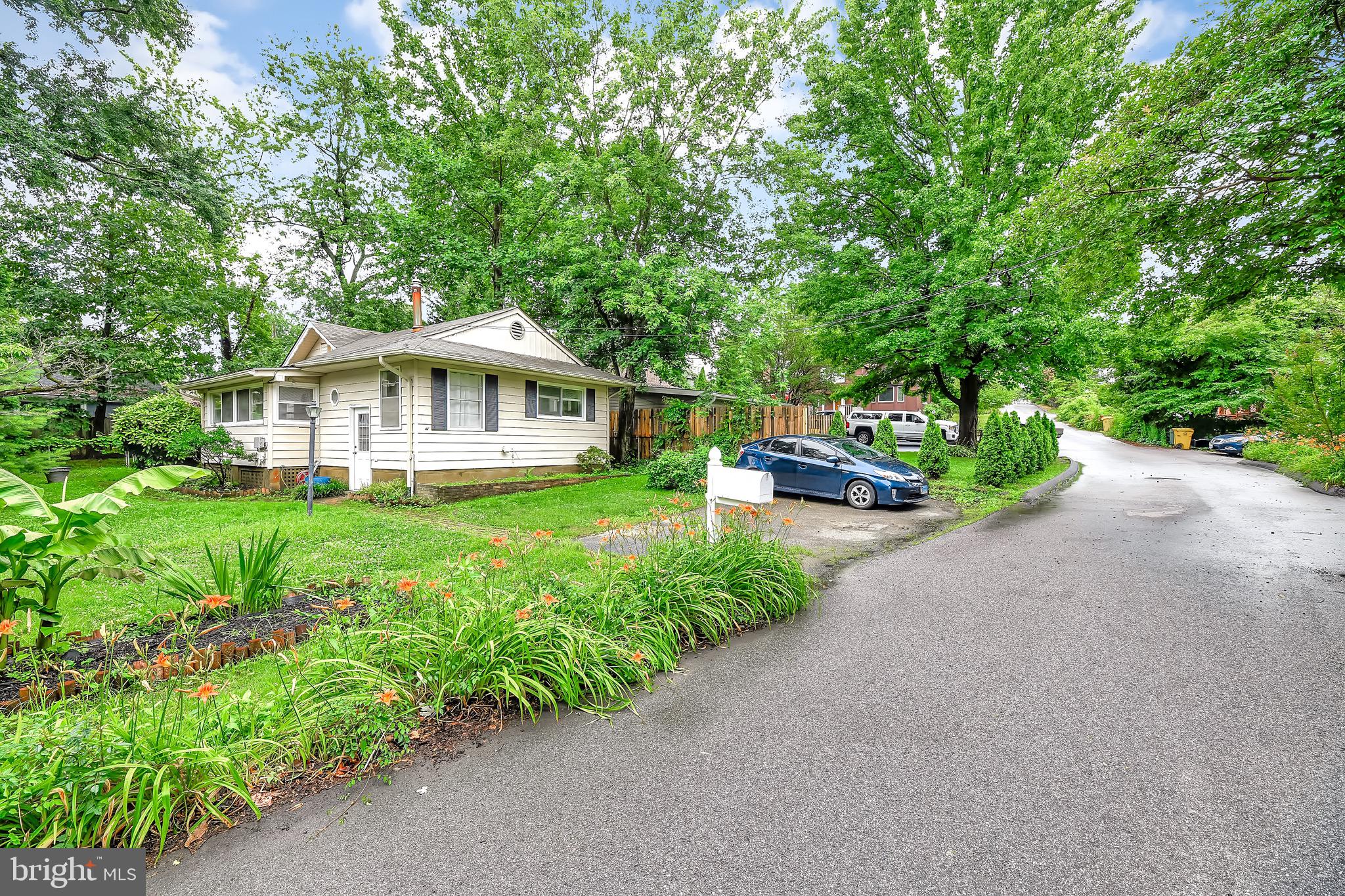 Coming Soon is a 2br/2ba Bunglaow in Sylan Shores just 1-1.5 blocks from steps that leads down to community dock and kayak water access. Quietly situated on dead end street with 1-3 car parking out front. The kitchen features wood cabinets, granite countertops and stainless steel appliances. The living room and dining combo off the kitchen faces the rear and leads to small corner deck. The bedrooms have lots of natural light, both fit a queen sized bed. Hardwood floors in the living room, kitchen, a bathroom and one bedroom. The laundry room also doubles mudroom entryway. Amenities for this private water oriented community include water access, boat ramp, large recreational pier, a modest clubhouse, parkways, and other open park spaces. Tenant pays all utilities and is responsible for lawn maintenance.