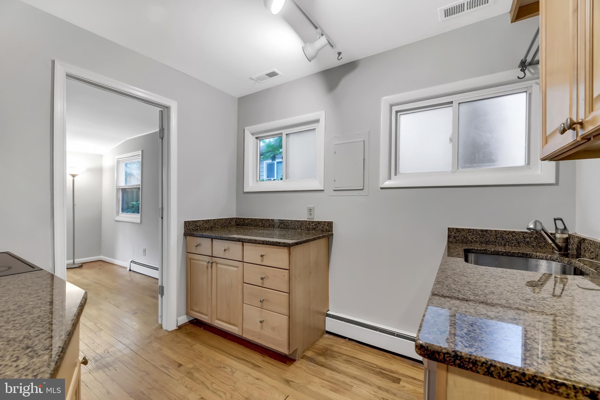 SYLVAN SHORES - Residential Lease