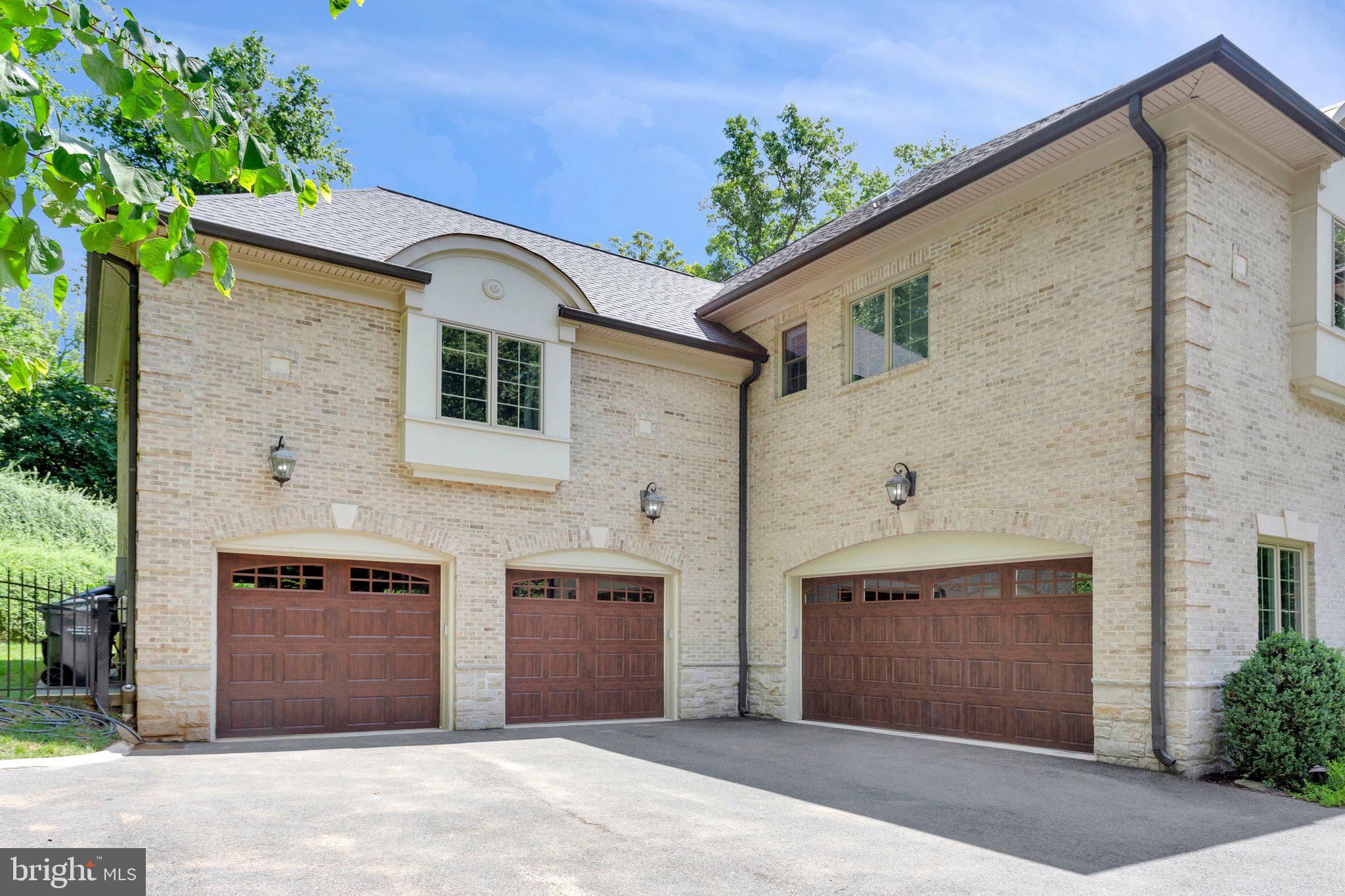 PARKVIEW HILLS - Residential