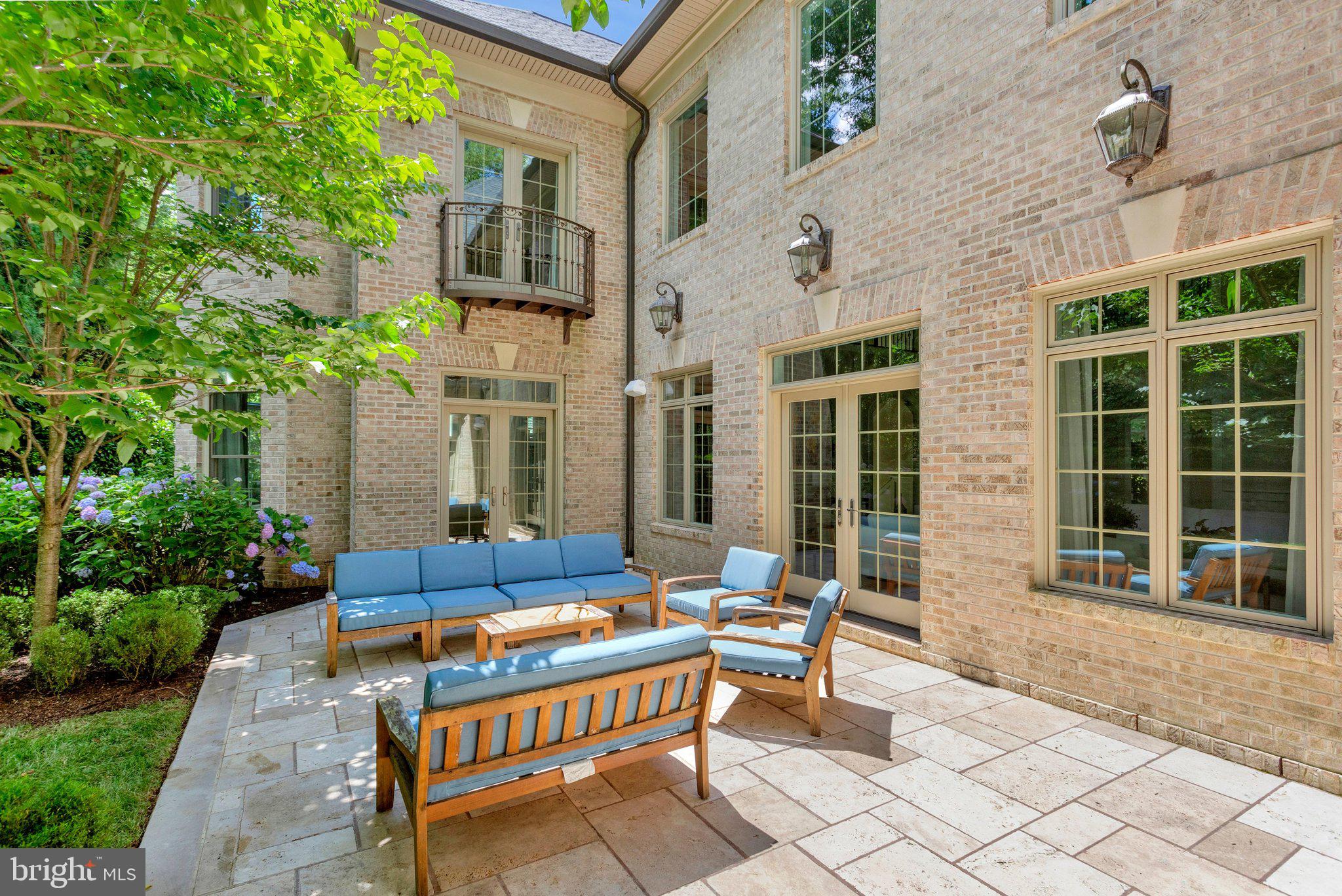 PARKVIEW HILLS - Residential