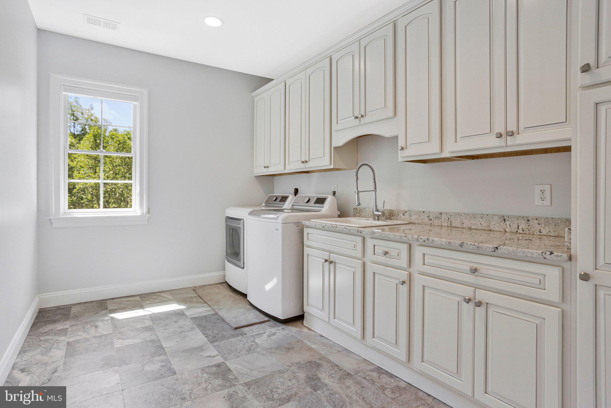 PARKVIEW HILLS - Residential