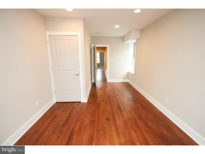 PHILADELPHIA (SOUTH) - Residential