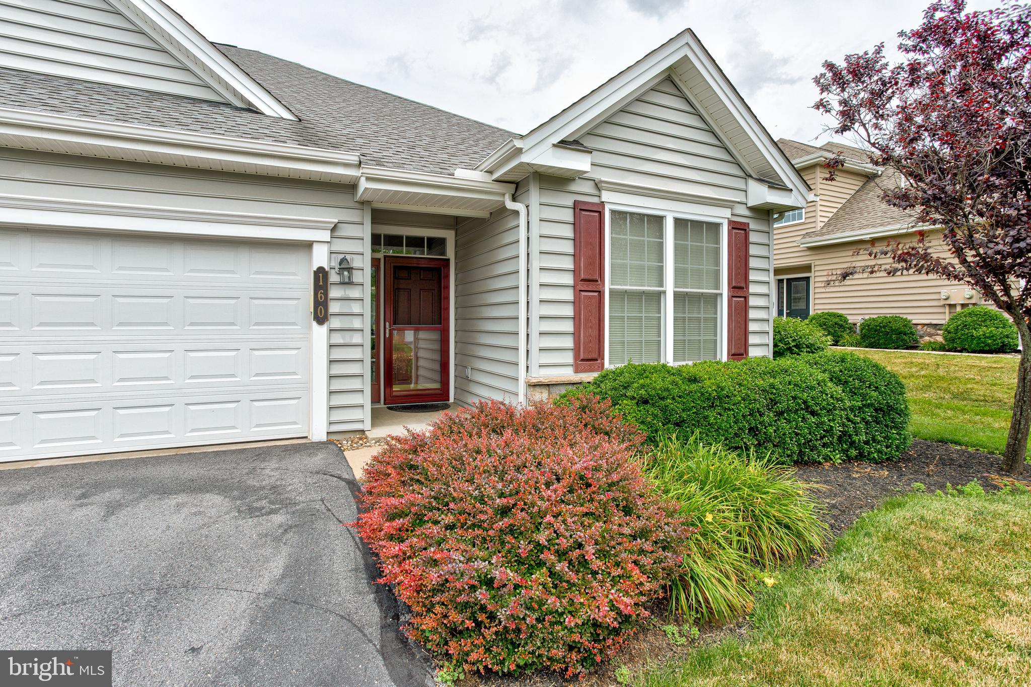 LIBERTY HILL - Residential