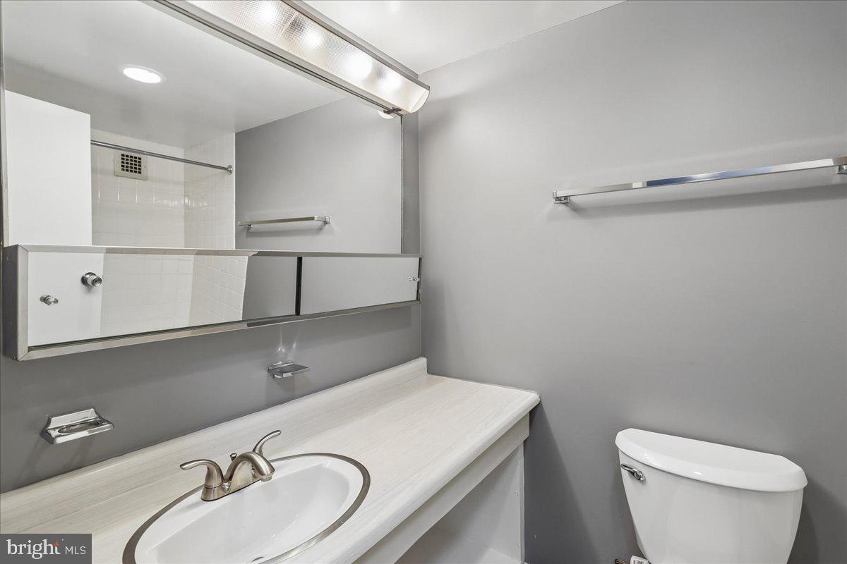 FRIENDSHIP HEIGHTS - Residential