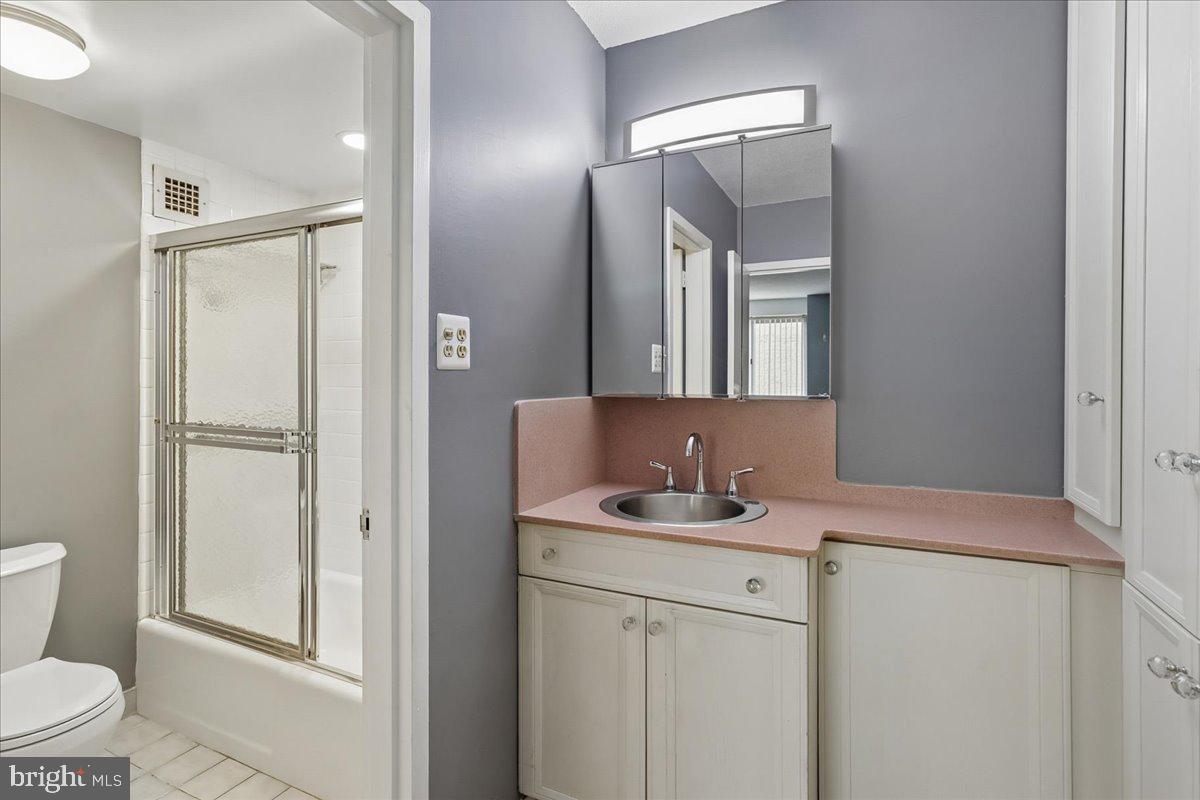 FRIENDSHIP HEIGHTS - Residential