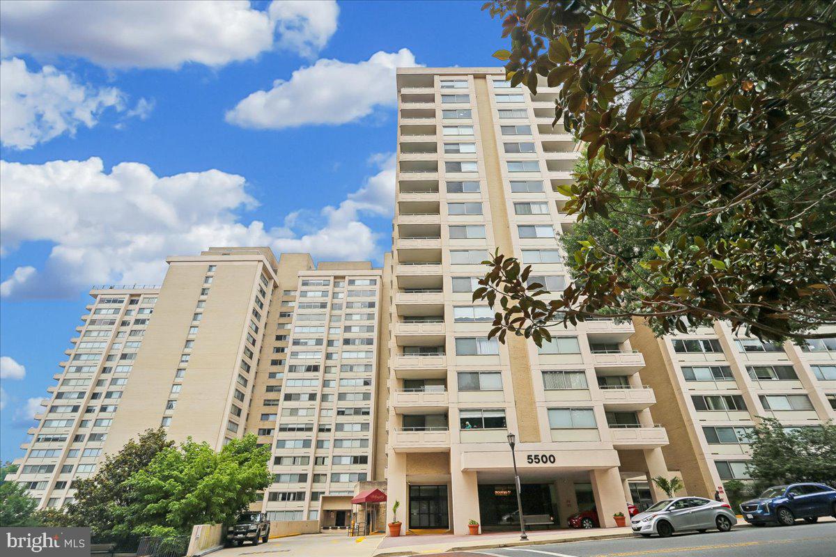 FRIENDSHIP HEIGHTS - Residential