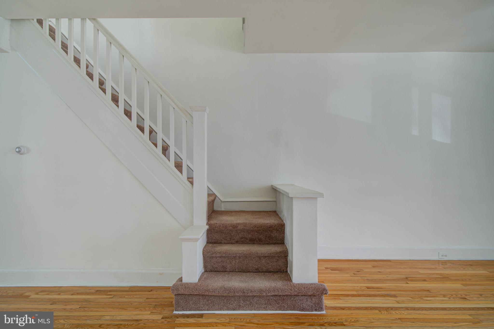 PORT RICHMOND - Residential