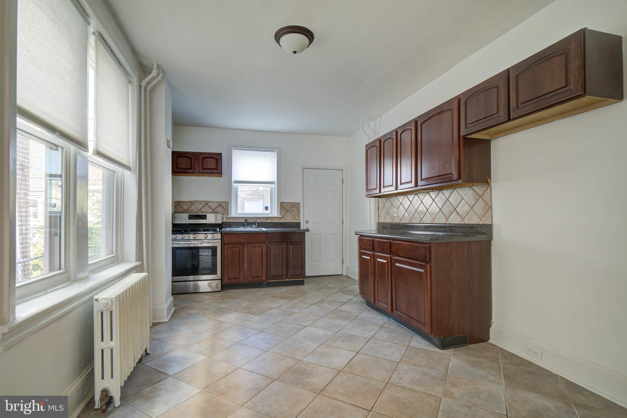 PORT RICHMOND - Residential