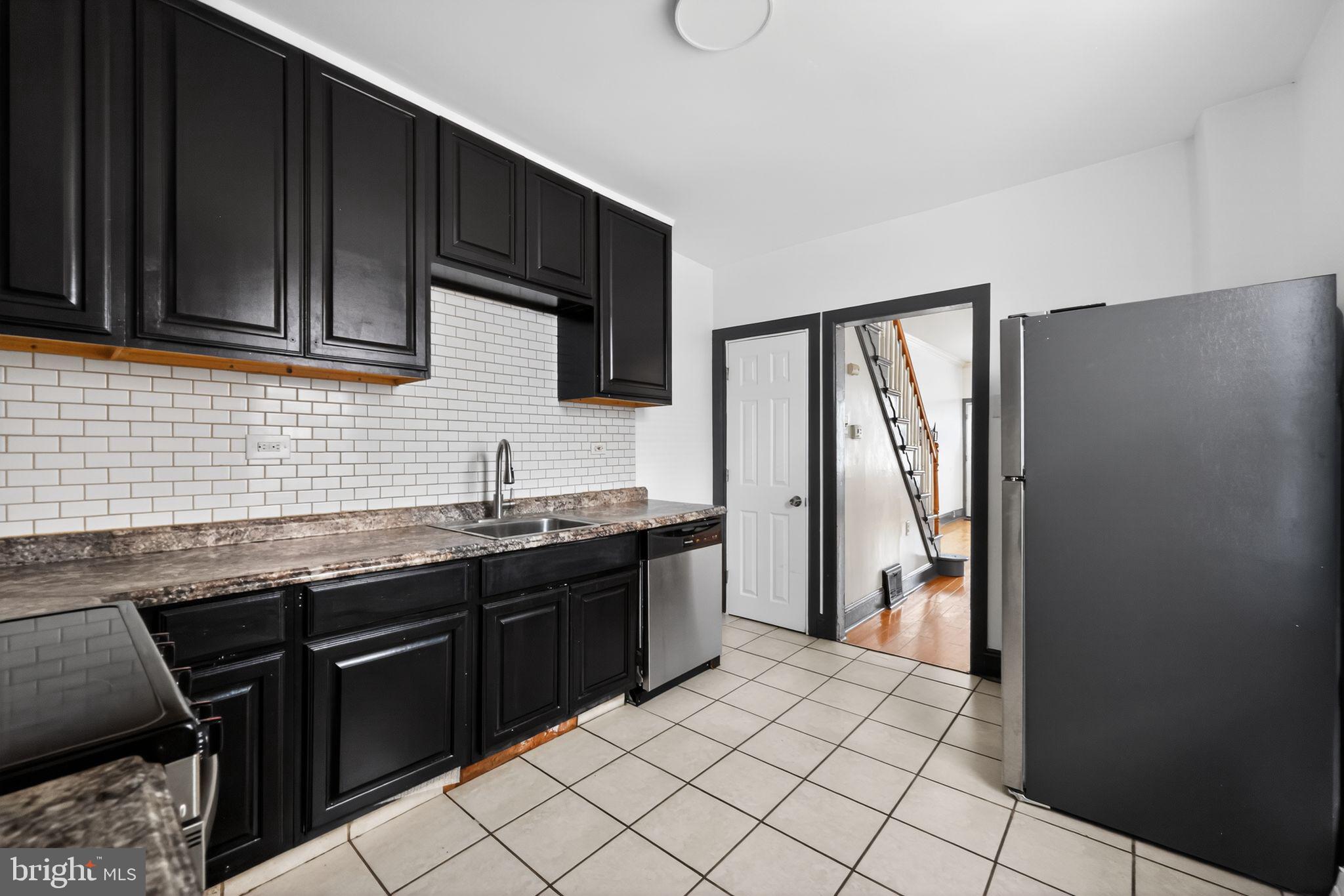 PHILADELPHIA - Residential