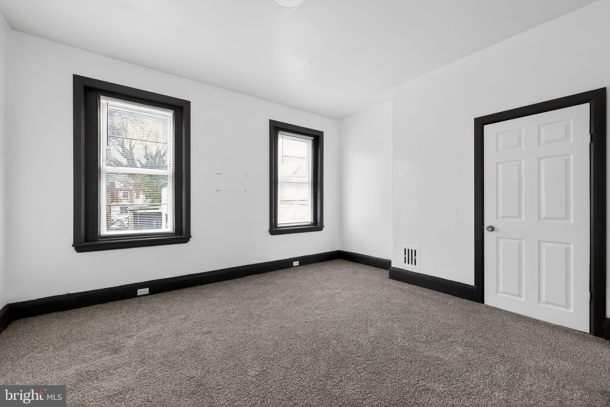 PHILADELPHIA - Residential