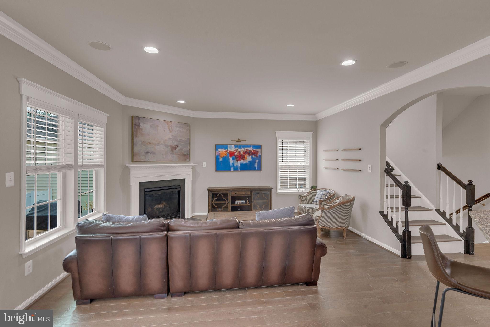 CARRIAGE HILL - Residential