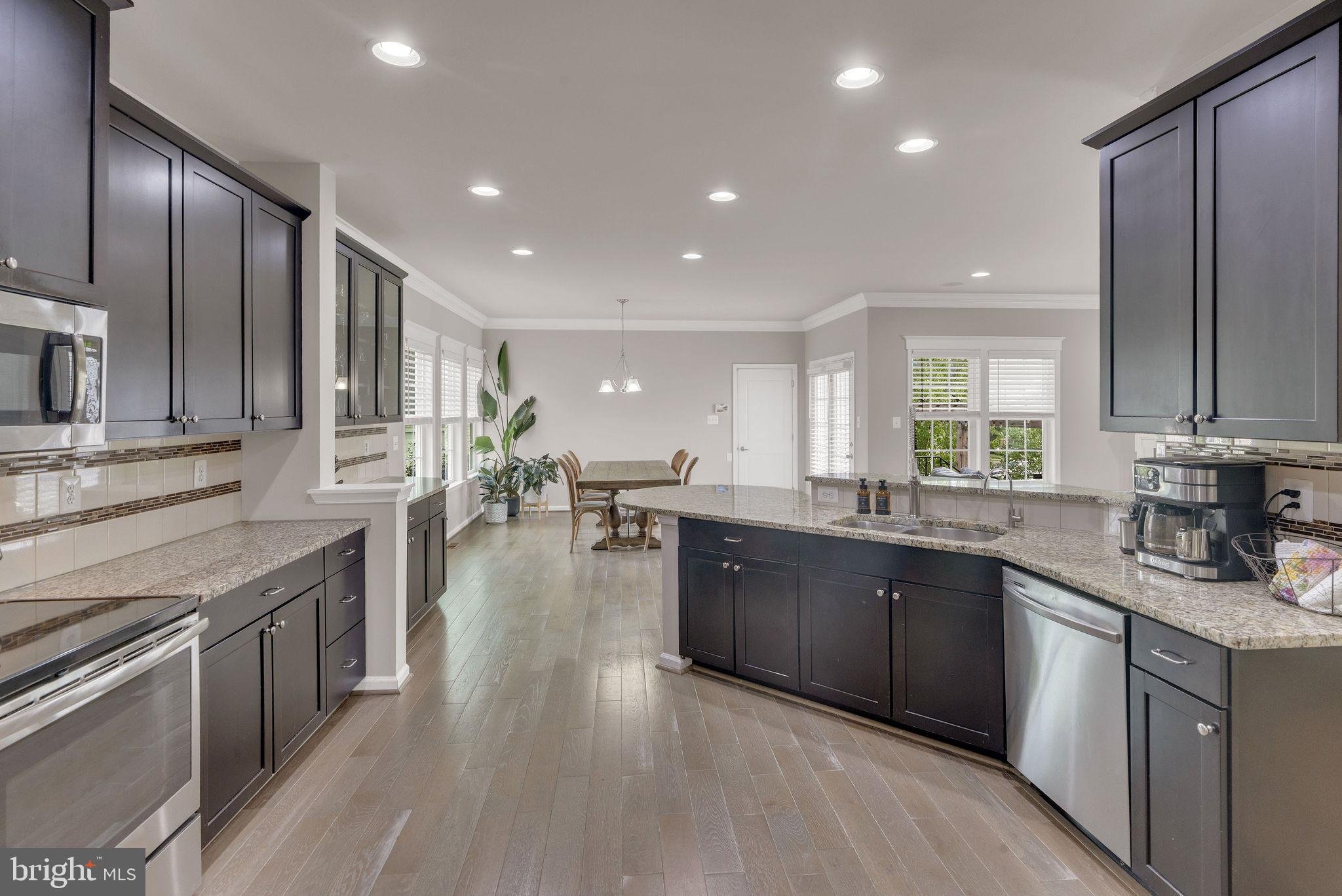 CARRIAGE HILL - Residential