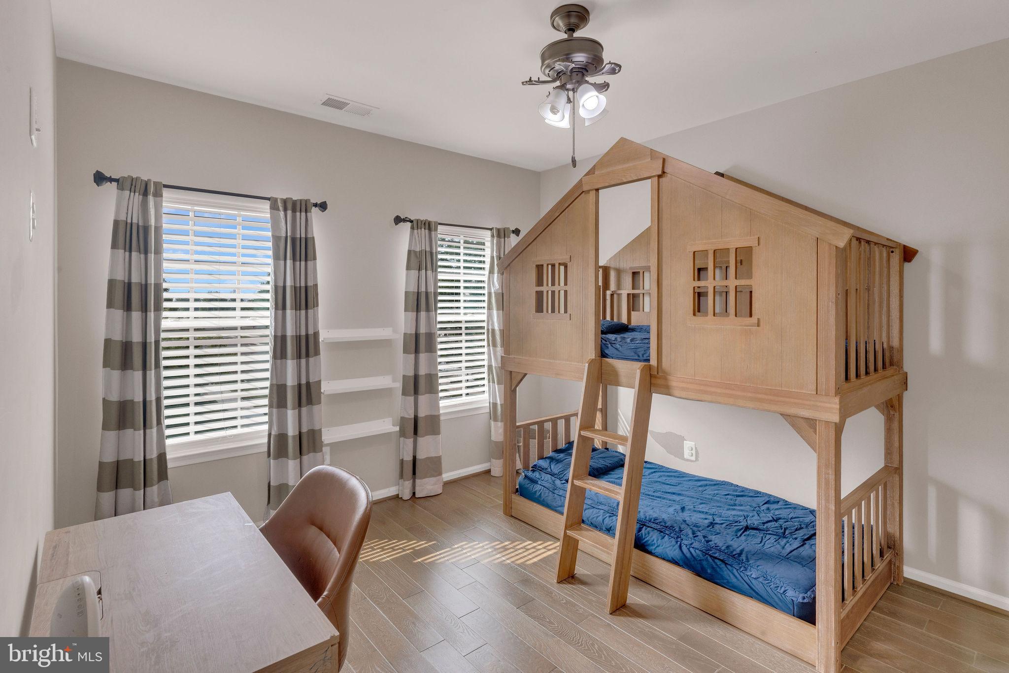 CARRIAGE HILL - Residential