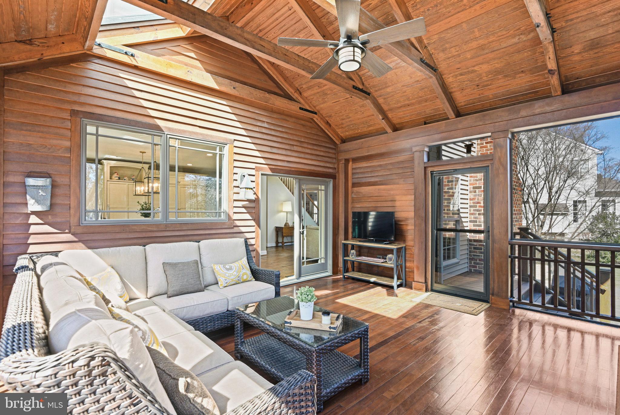 OLD WATERFORD KNOLL - Residential