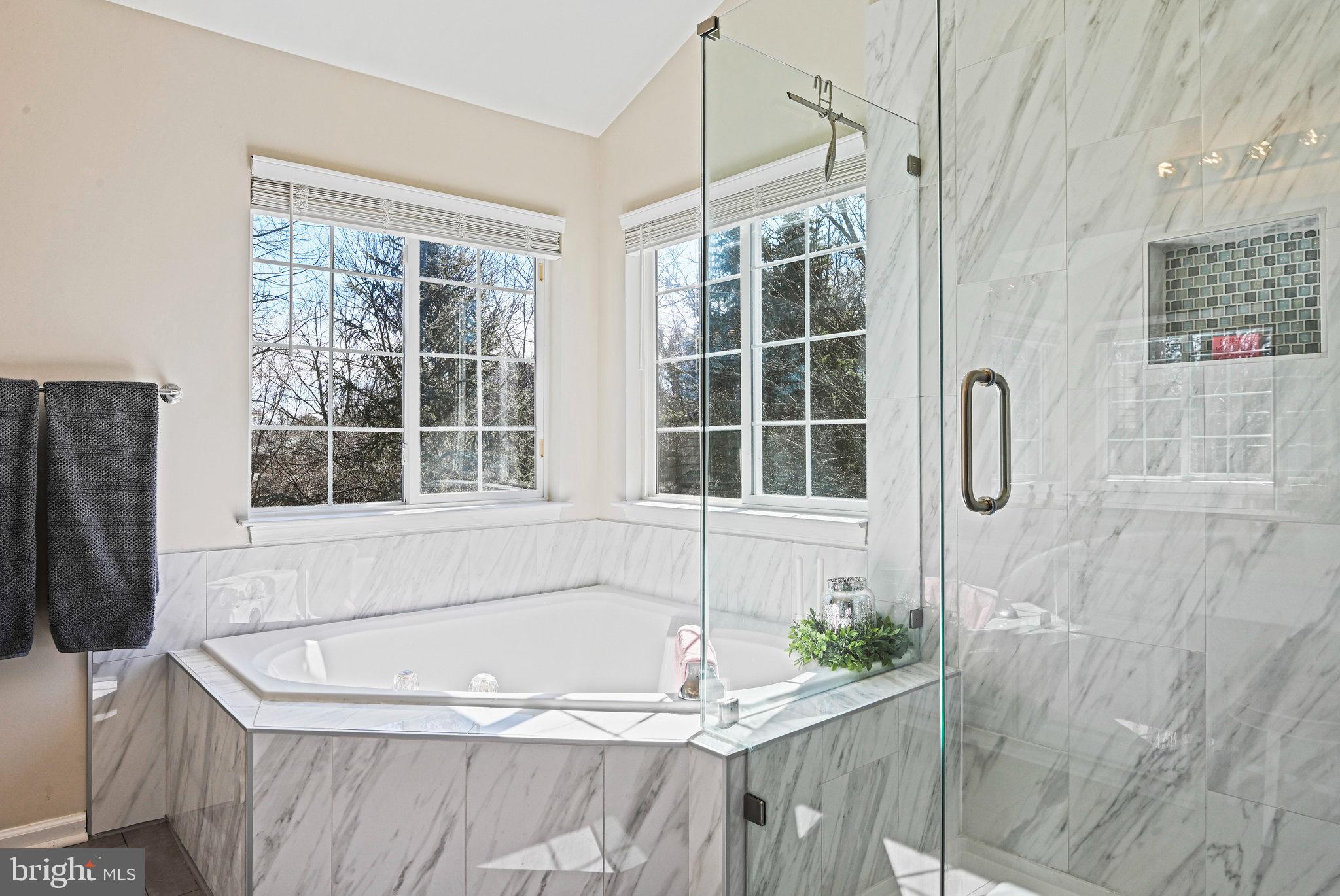 OLD WATERFORD KNOLL - Residential
