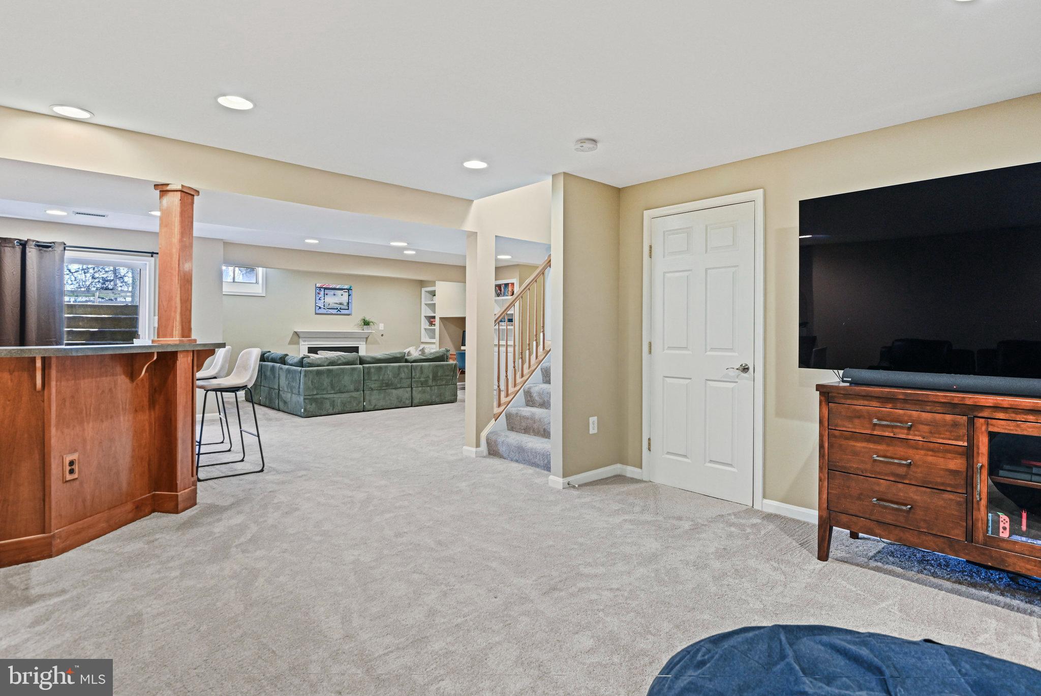 OLD WATERFORD KNOLL - Residential