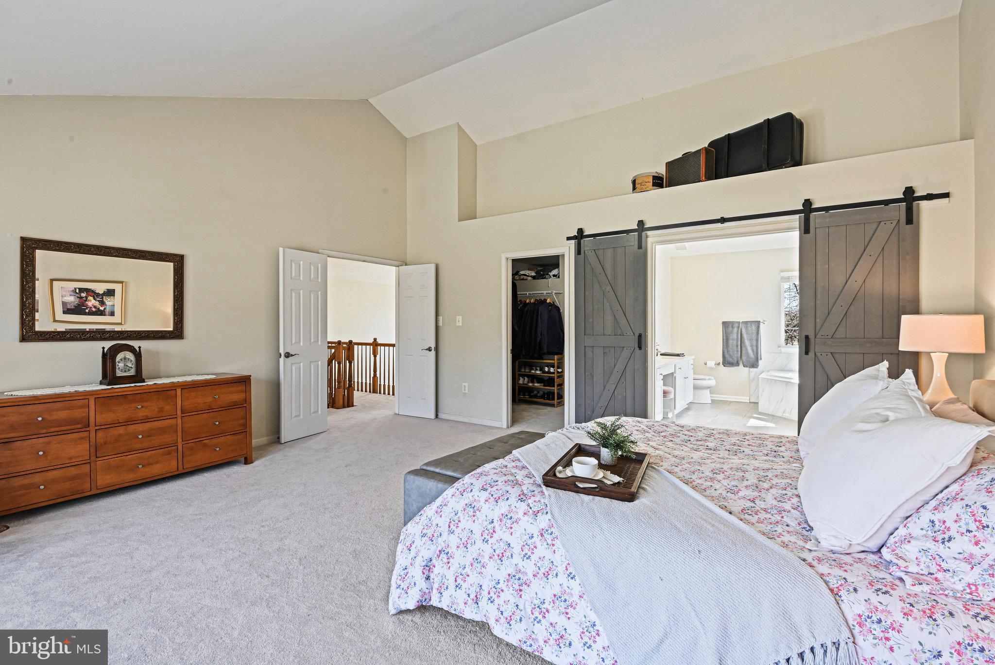 OLD WATERFORD KNOLL - Residential