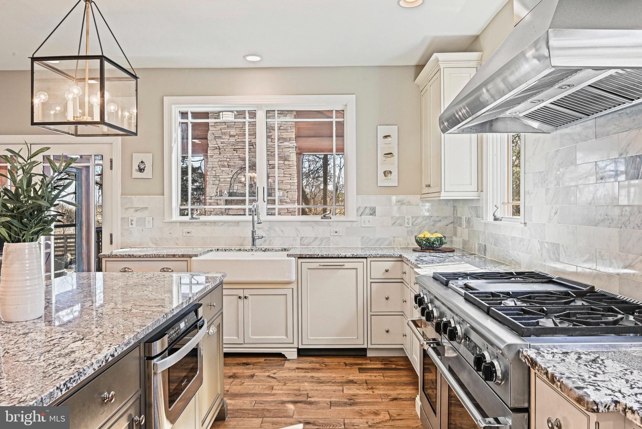OLD WATERFORD KNOLL - Residential