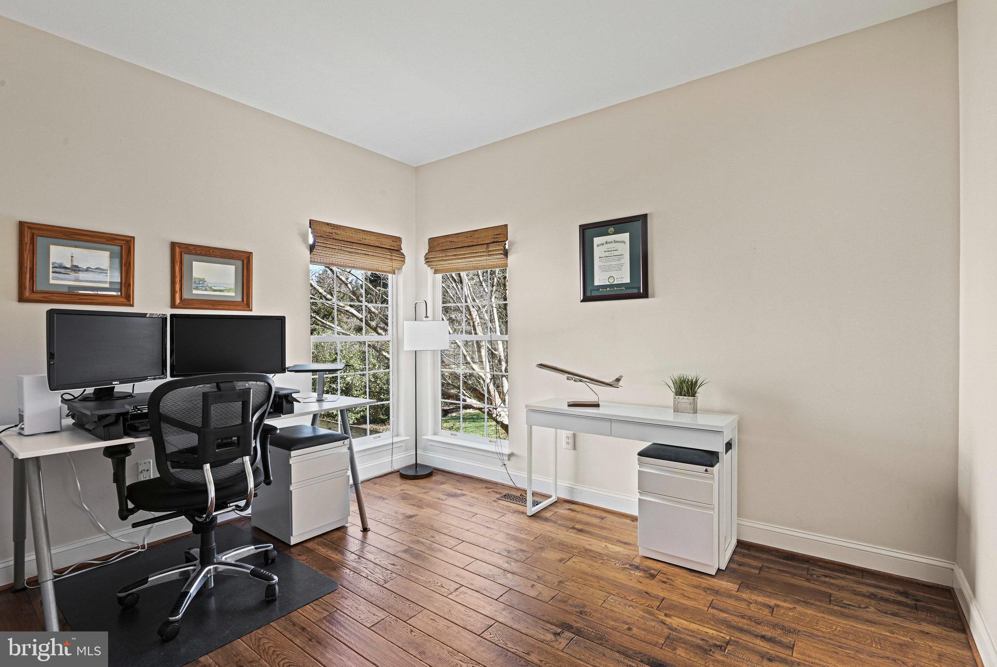 OLD WATERFORD KNOLL - Residential