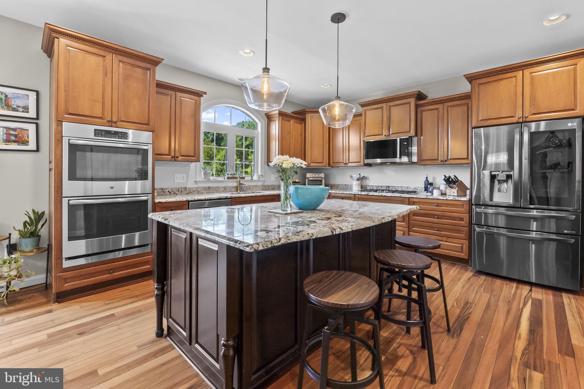 TIMBERNECK - Residential