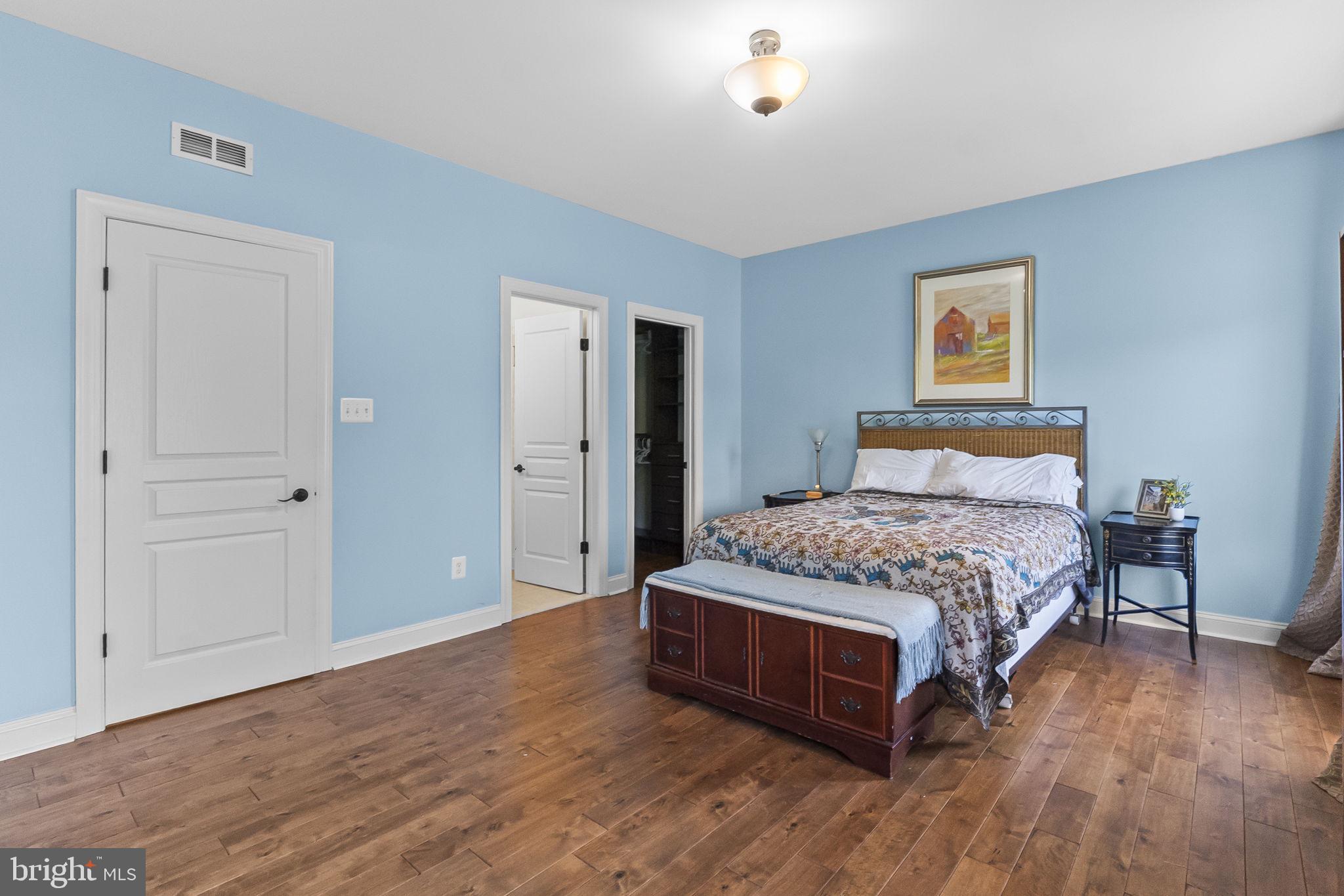 TIMBERNECK - Residential
