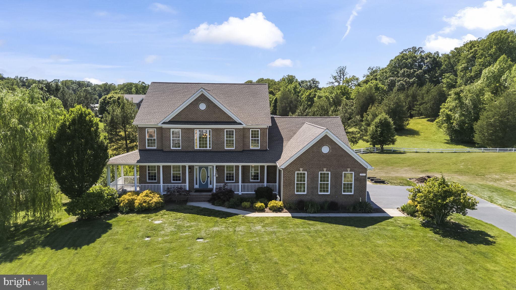 TIMBERNECK - Residential