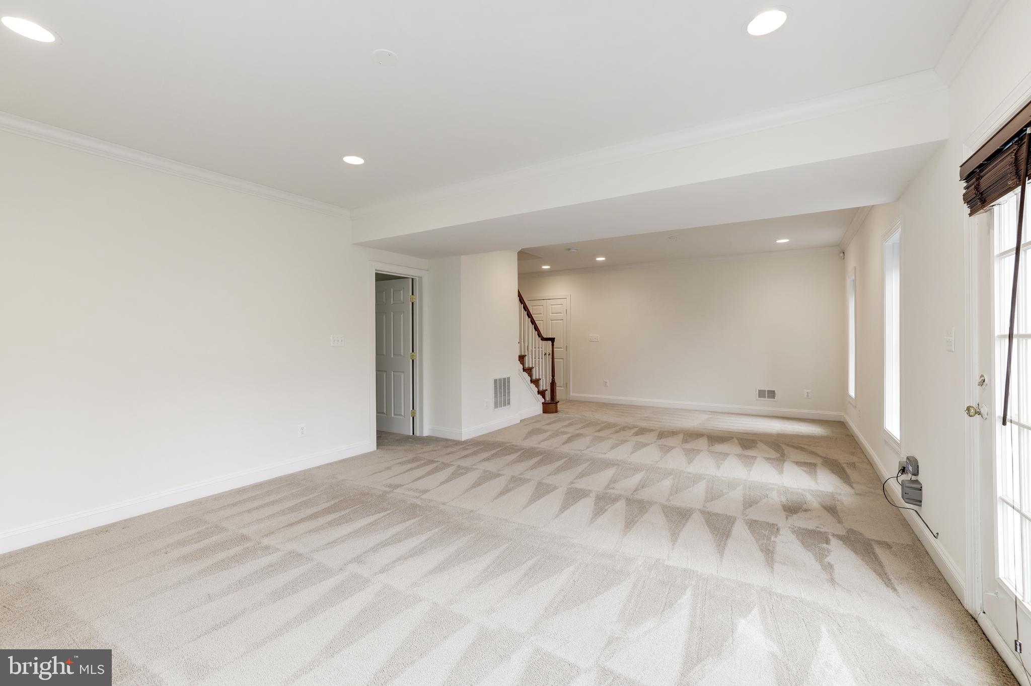 FRANKLIN PARK - Residential