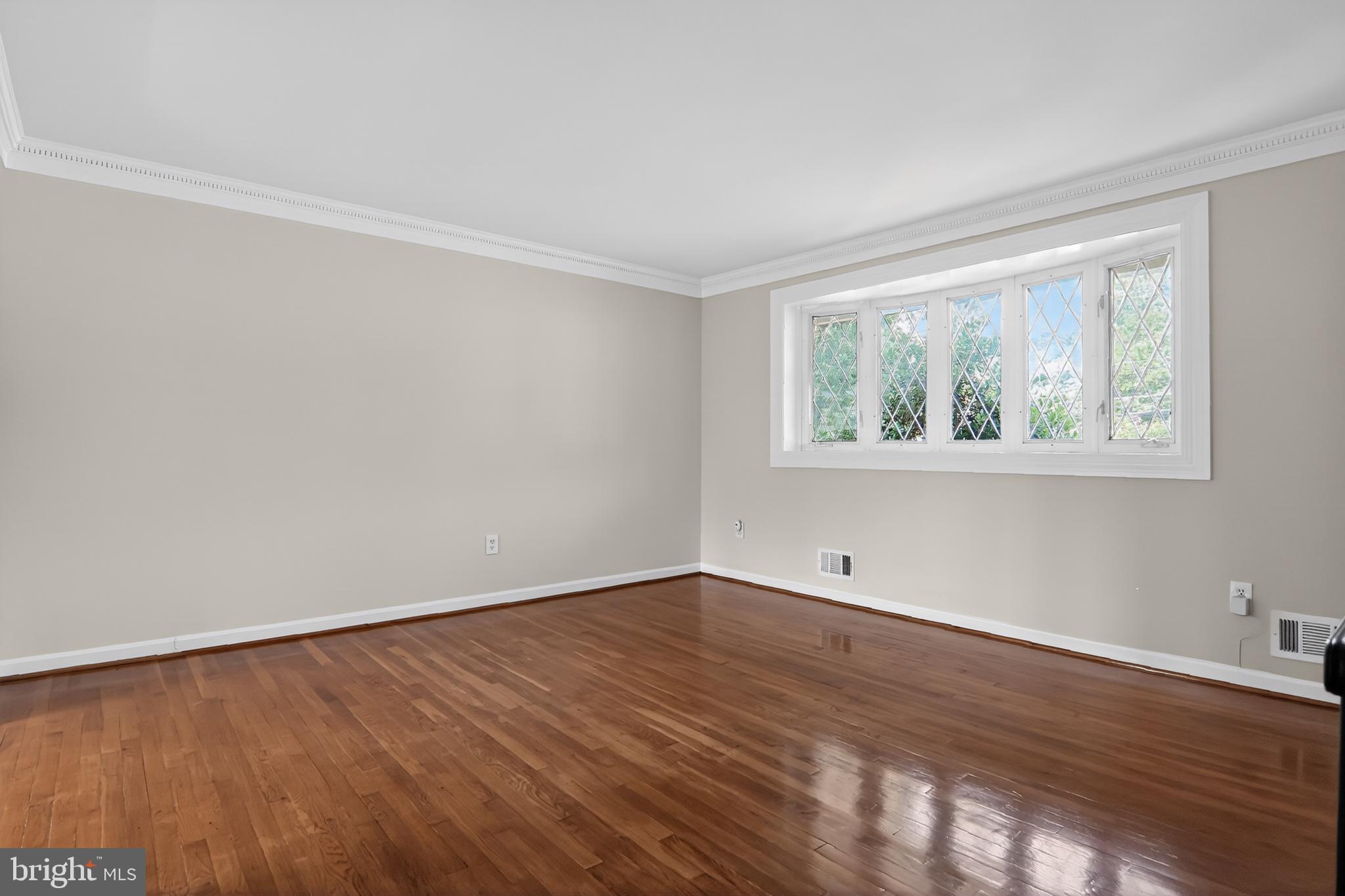 BRADBURY PARK - Residential