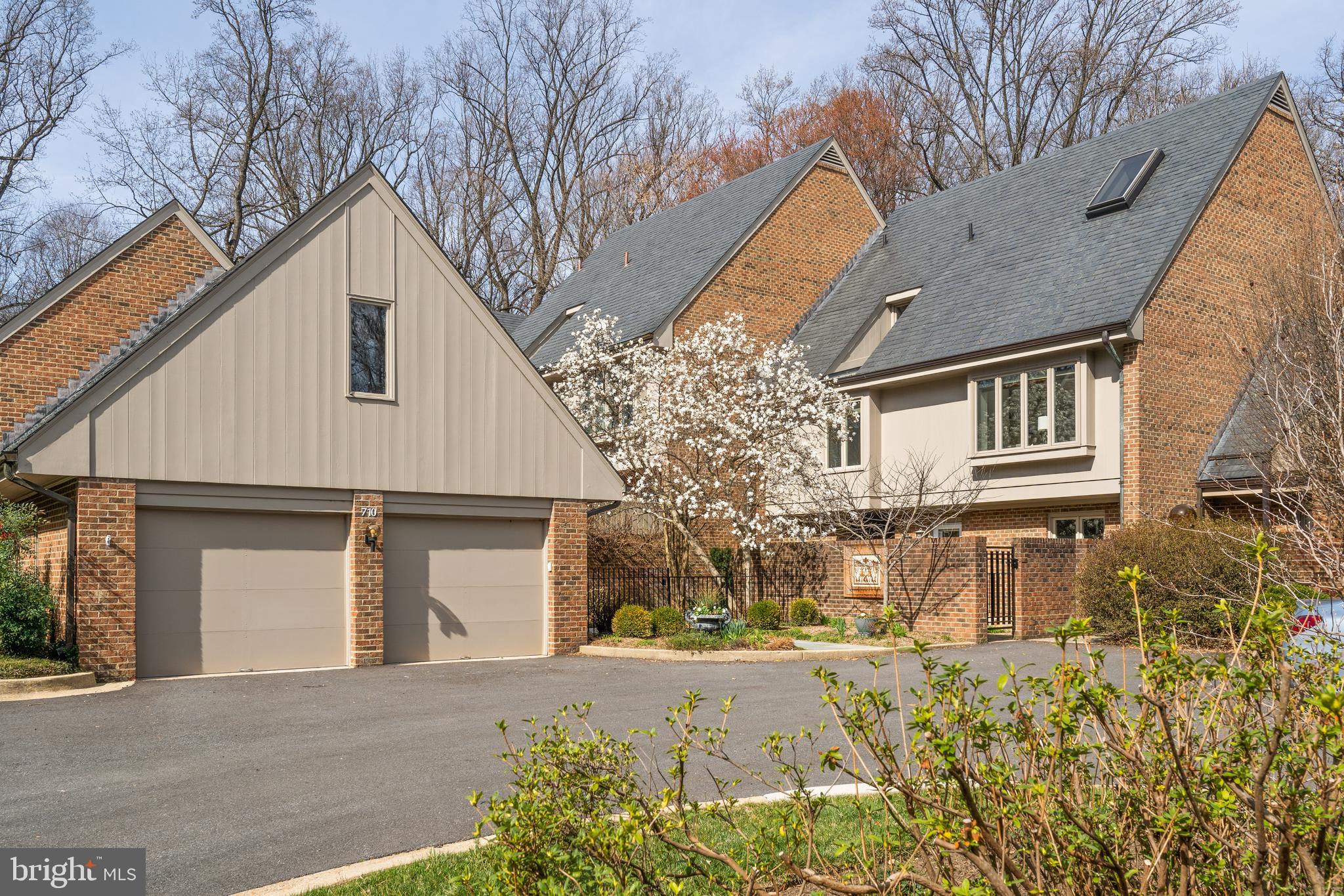 MERRYWOOD ON THE POTOMAC - Residential Lease