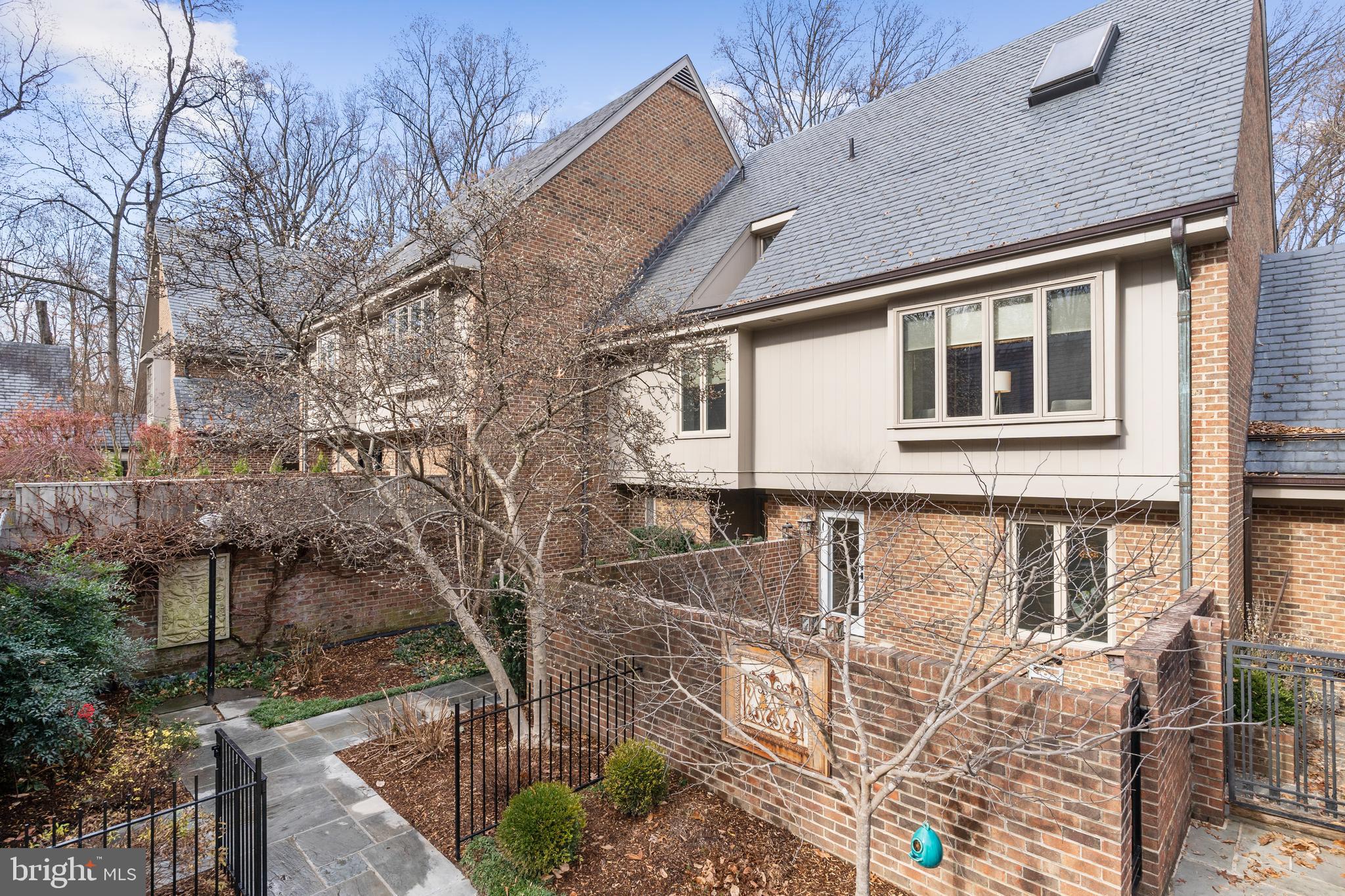 MERRYWOOD ON THE POTOMAC - Residential Lease
