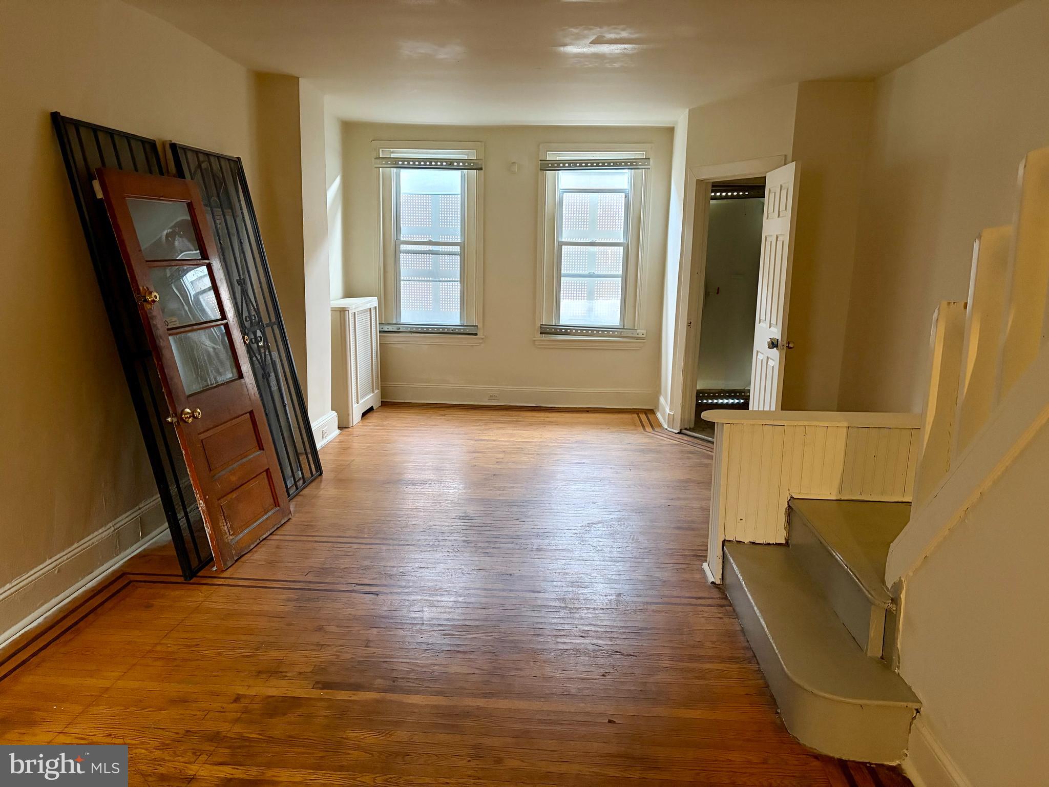 KENSINGTON - Residential