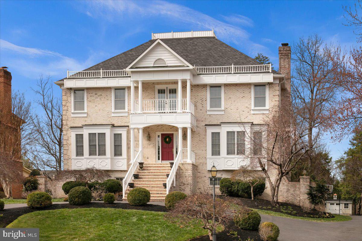 One of the area's most spectacular and widely admired homes! A rare opportunity to acquire a true Estate caliber property in highly sought after Oxford on the Potomac, a premier community in prime location in the heart of Mount Vernon. The home offers over 7,000 sq ft of luxury from its custom quality trim detail to its stunning white brick exterior. The elegance and grand room sizes of the original home have been enhanced by a breathtaking octagonal family room/atrium featuring a dramatic 20ft ceiling and glass walls overlooking yard and pool scene. The half acre grounds provide room for spacious pool/decking and large grassy area in rear yard. The home's interior and exterior flow smoothly to provide the ultimate opportunity for entertaining and every day luxurious living! More than ample parking provided by true oversized three car garage and large driveway. The home's status is enhanced by its commanding presence on elevated lot with circle drive. This custom home provides a unique opportunity to enjoy a luxury resort like lifestyle. Vacation at home every day!